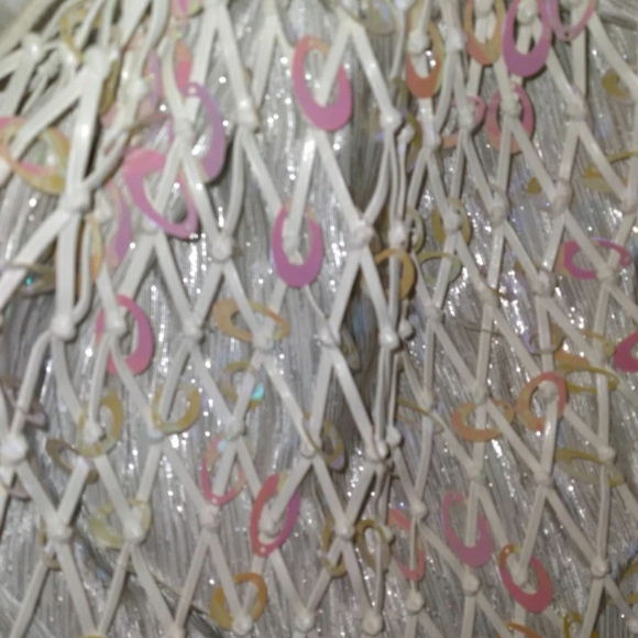 Sequin Hobo Bag in Shimmering White for that Special Occasion - Picture 8 of 14